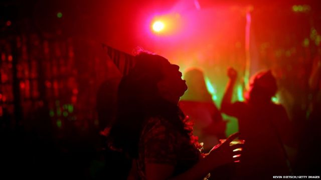 Rave Party क्या होती है